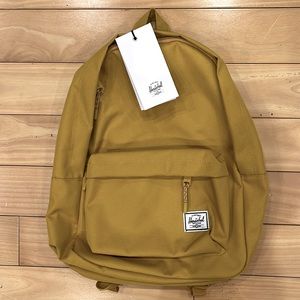 NWT HERSCHEL BACKPACK